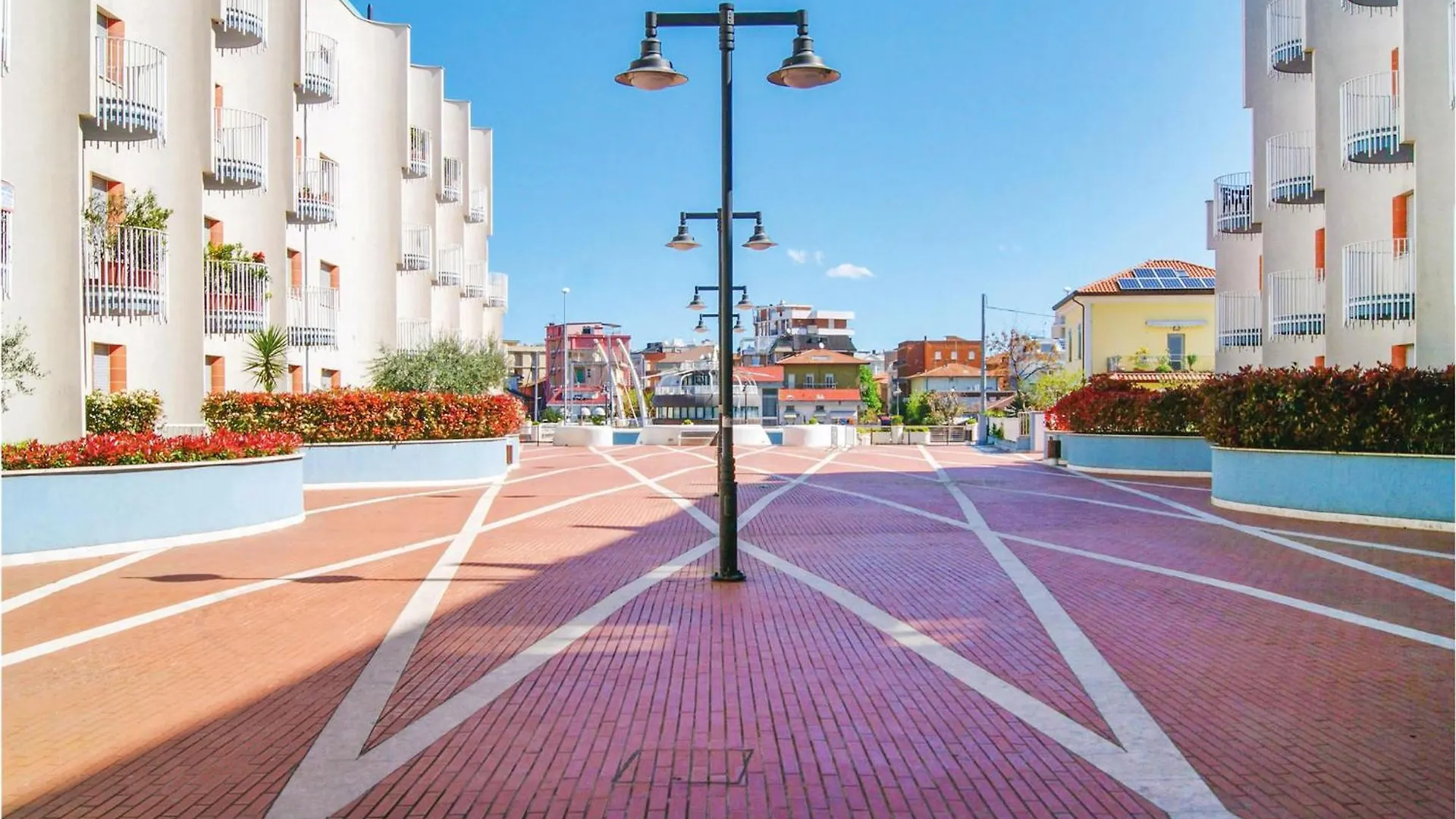 1 Bedroom Stunning Apartment In Cattolica 0*,